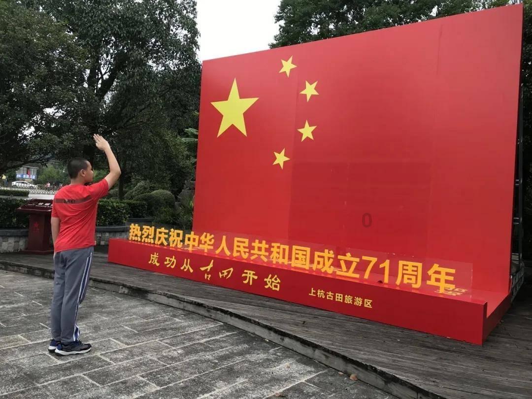 微信朋友圈图片怎么换游戏画面